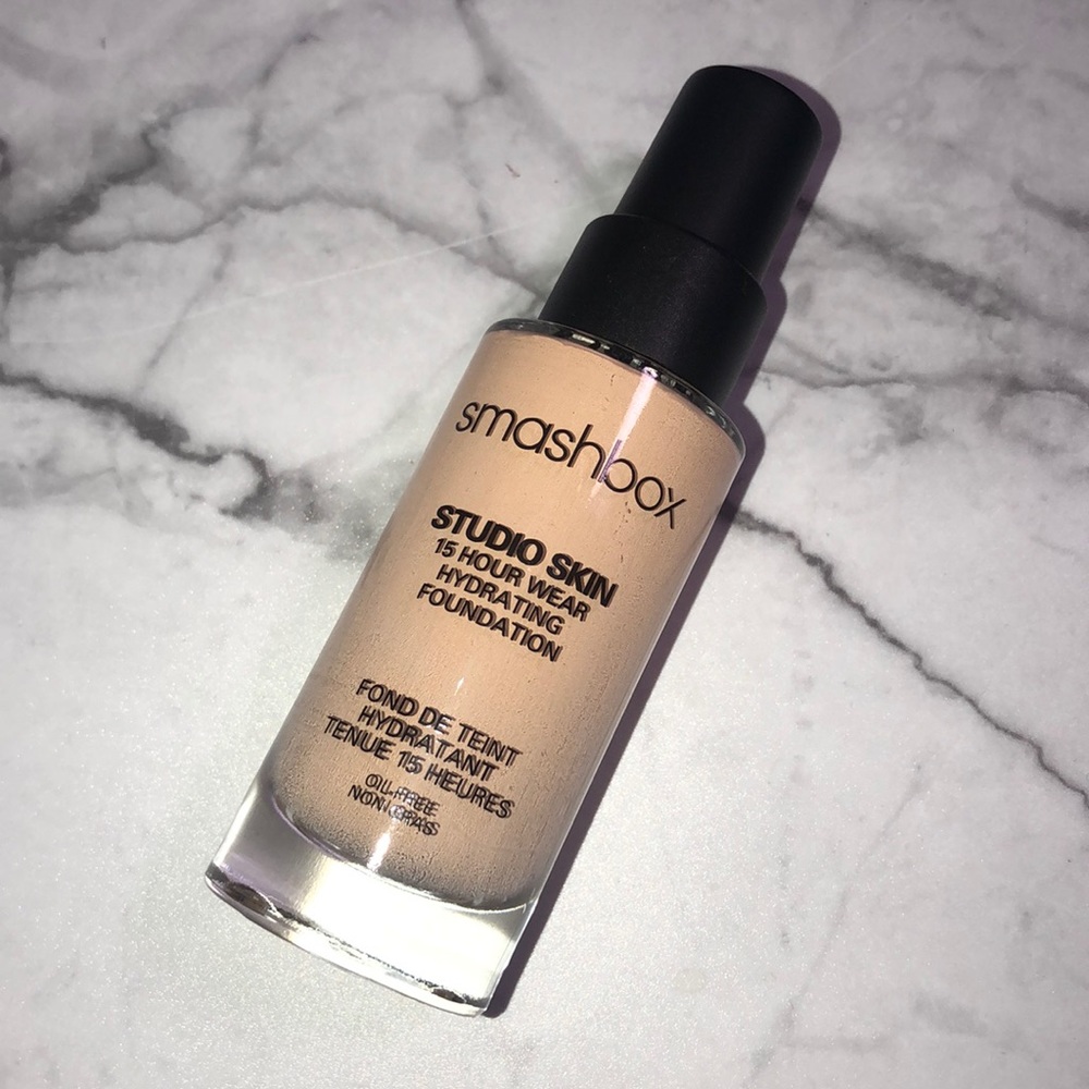 Smashbox studio skin foundation - 0.2